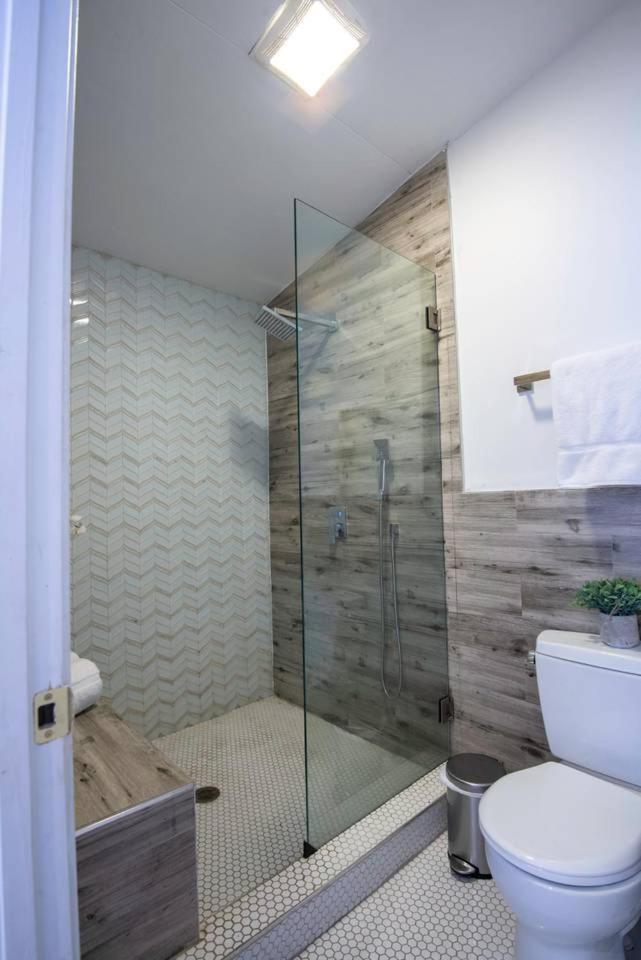 Вилла Five Br - Sleeps 10! Steps From French Quarter Новый Орлеан Экстерьер фото